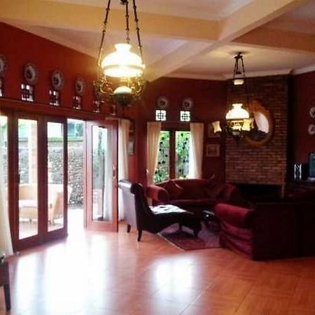 Villa Riri By The London Living Depok Ngoại thất bức ảnh